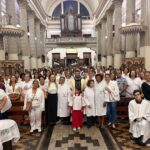 Catedral do Santíssimo Salvador celebra consagração de 128 fiéis a Nossa Senhora