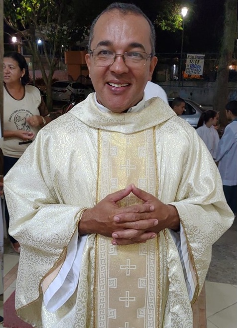 Pe. Liomar Florentino dos Santos