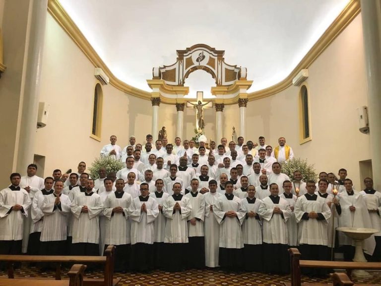 Itaperuna sedia Encontro da Missão Anual dos Seminaristas de Teologia