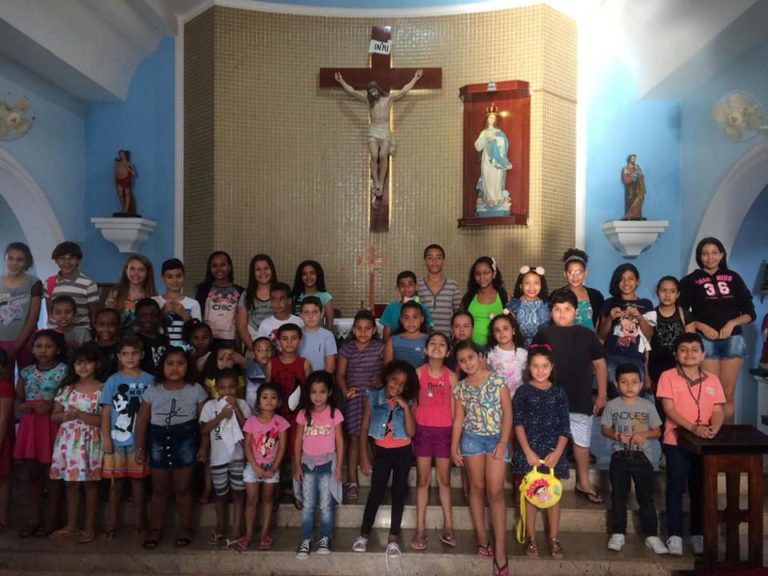 Cruz Missionária em visita as Paróquias da Diocese de Campos