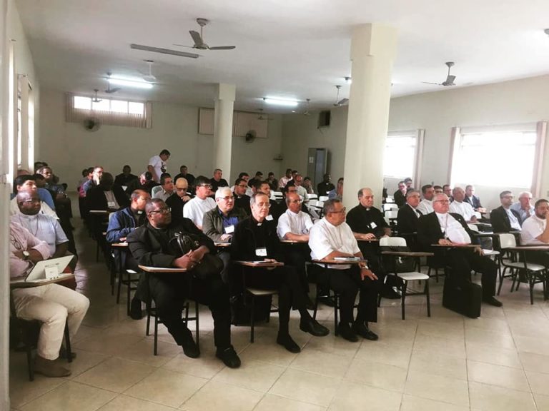 Diocese de Campos promove curso de formação para o clero