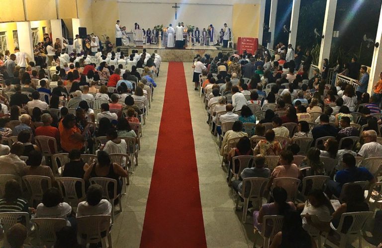 Vigário-geral da Diocese de Campos dá posse ao Pe. Moisés em São José de Ubá
