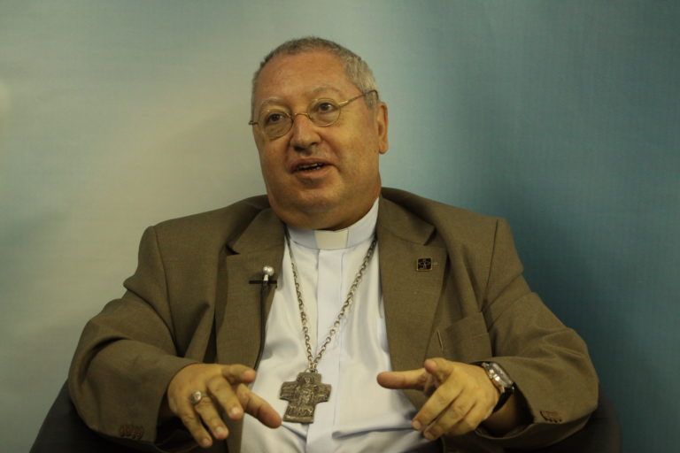 Bispo de Campos manifesta preocupação com saída do Ministro da Saúde