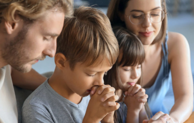 Comissão para Liturgia oferece roteiro de Celebração em Família no Domingo de Ramos