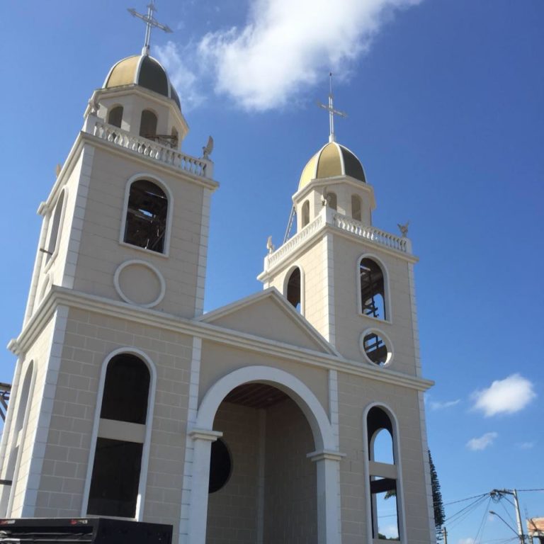 Paróquia São Vicente organiza passeio com as imagens do Sagrado Coração e de Nossa Senhora