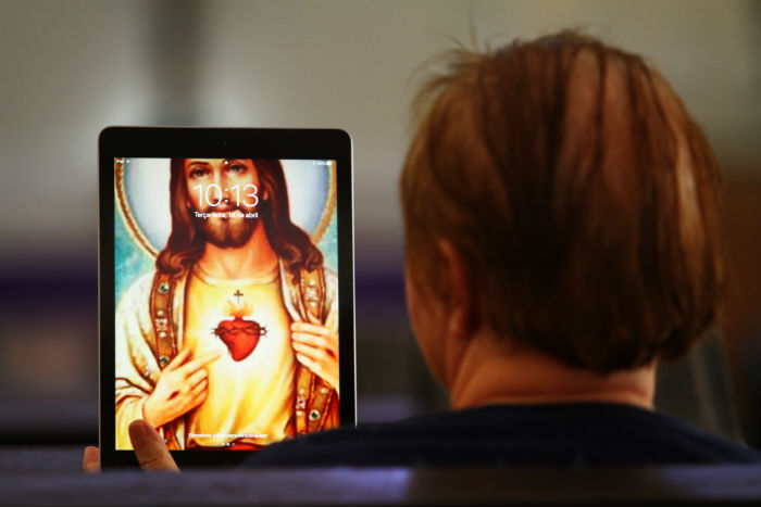 As novas tecnologias digitais: uma ferramenta de conversão pastoral
