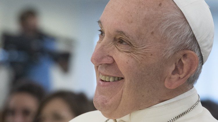 O Papa: falta algo a um cristão que não tem humor