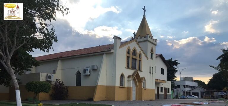 Paróquia São Francisco de Paula promove encontros da Catequese online