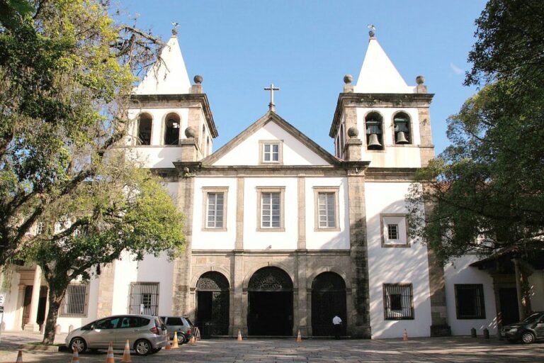 Mosteiro de São Bento do Rio de Janeiro permanece fechado