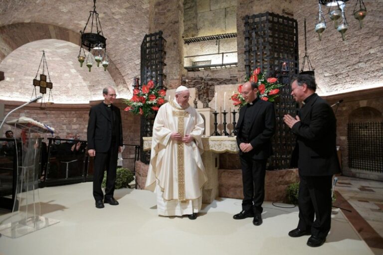 Papa Francisco assinou na manhã de sábado Encíclica Fratelli Tutti