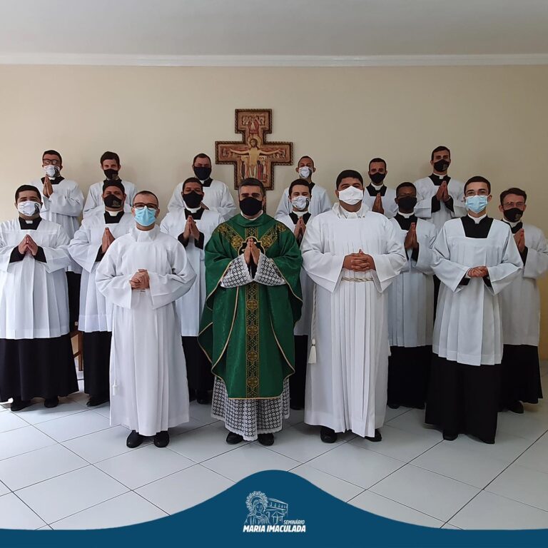 Seminário Diocesano de Campos inicia ano de formação com retorno gradual dos seminaristas