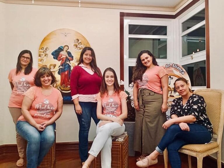 Comunidade Rabi da Diocese de Campos alcança o Brasil com as orações das mulheres