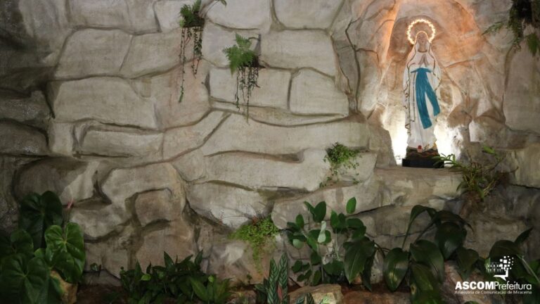 Paróquia Santo Antônio de Miracema celebra 95 anos com restauração da gruta Nossa Senhora de Lourdes