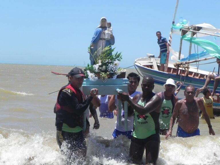 Procissão marítima neste domingo na Festa de N S dos Navegantes em Guaxindiba