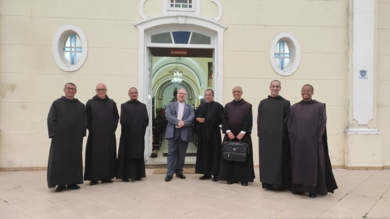 Sinodalidade: Monges beneditinos chegam a Campos com missão de escutar, acolher e abençoar