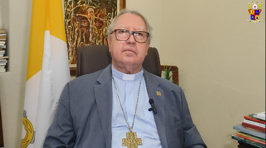 Bispo de Campos fala sobre transferência de sacerdotes na Diocese