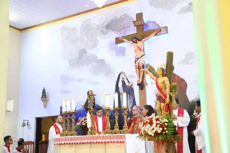 Missa solene marca dia de São Sebastião em Campos e Barra do Itabapoana