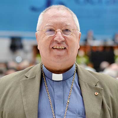 Silvonei José da Rádio Vaticano envia mensagem a Dom Roberto Francisco