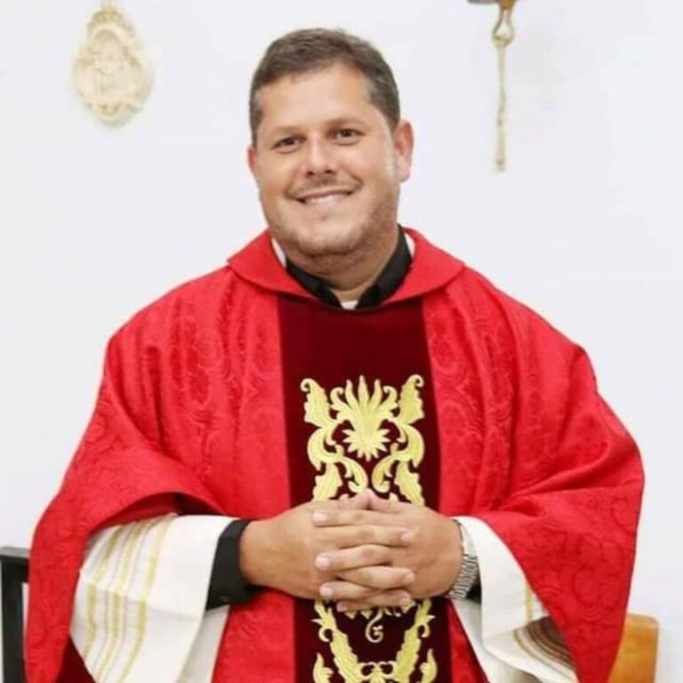 Pe. Antônio Marcello Ribeiro dos Santos