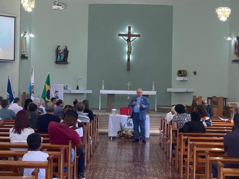Bispo de Campos participa de encontro da Pastoral de Políticos Católicos em Itaperuna