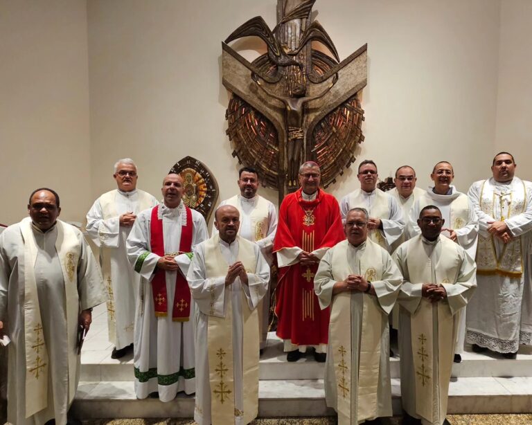 Sacerdote da Diocese de Campos participou de encontro de convivência no Regional Leste 1
