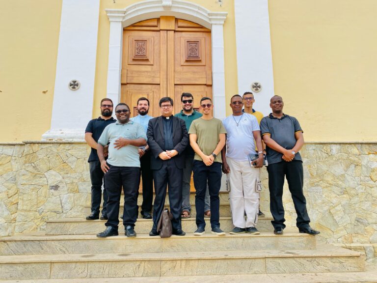 Diocese de Campos promove encontro com sacerdotes de 6 a 10 anos de ministério