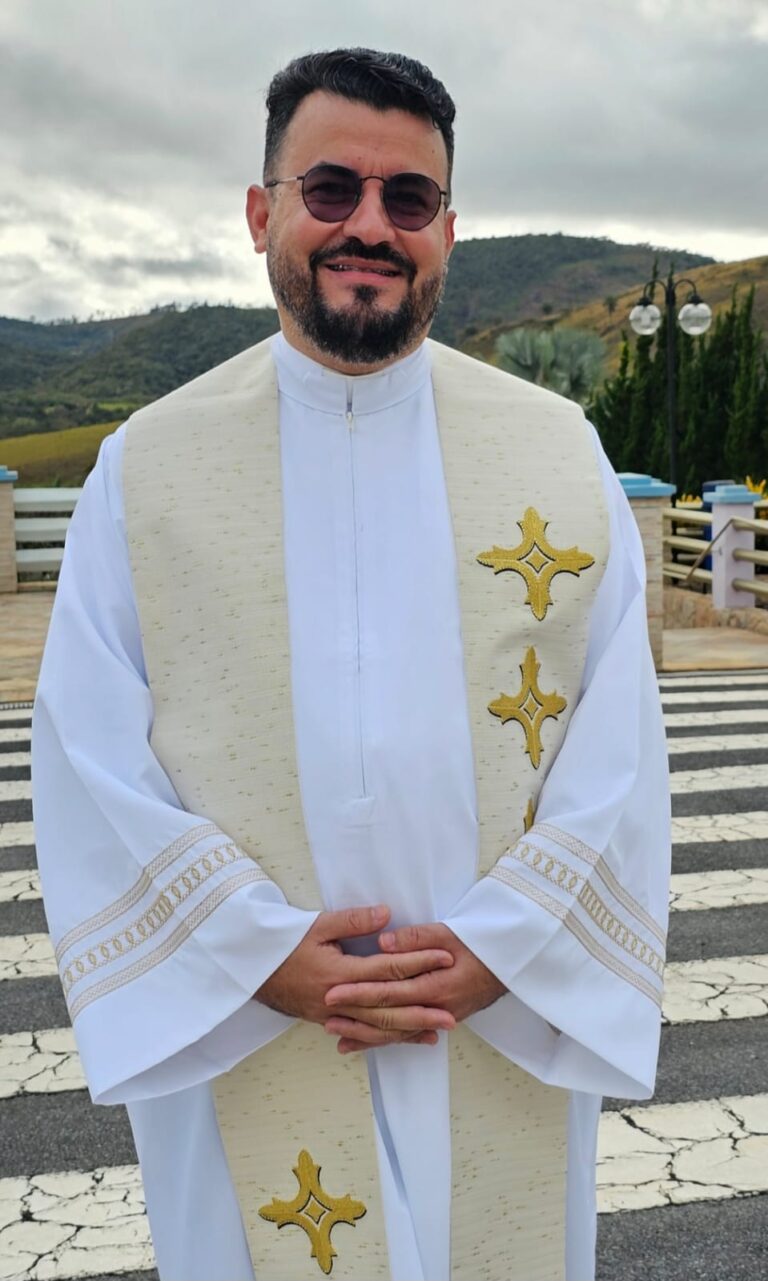 Pe. Rogério Cabral Caetano