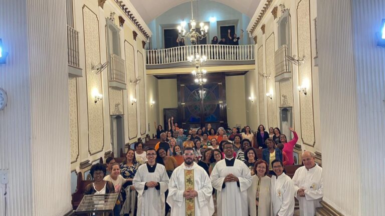 Diocese de Campos participa de Encontro Nacional da RCC em Aparecida do Norte