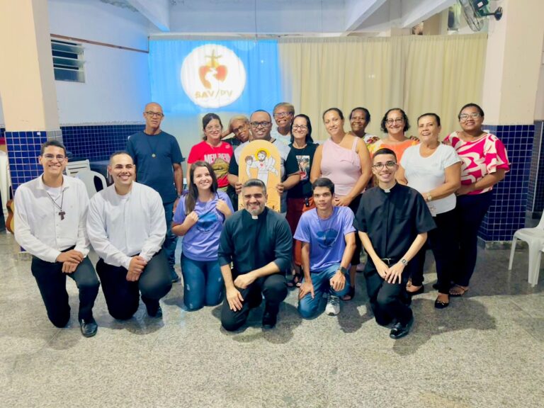 Serviço de Animação Vocacional faz reunião de formação na Paróquia Santa Maria de Campos
