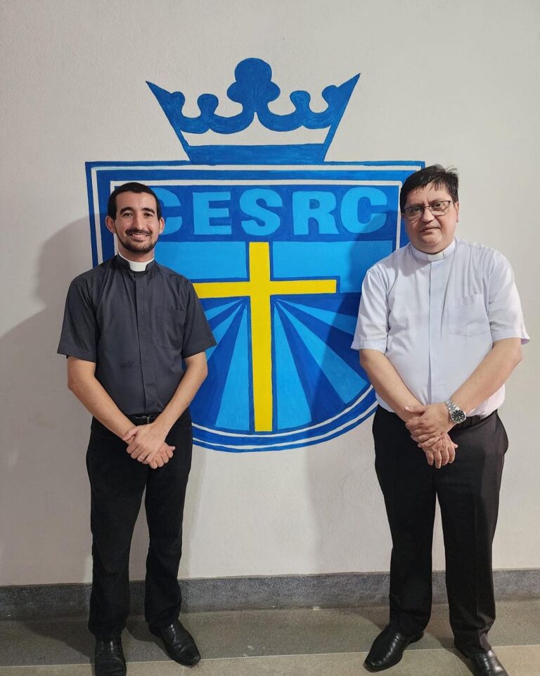 Bom Jesus do Itabapoana: Vigário-geral da Diocese de Campos visita Centro Educacional Santa Rita de Cássia