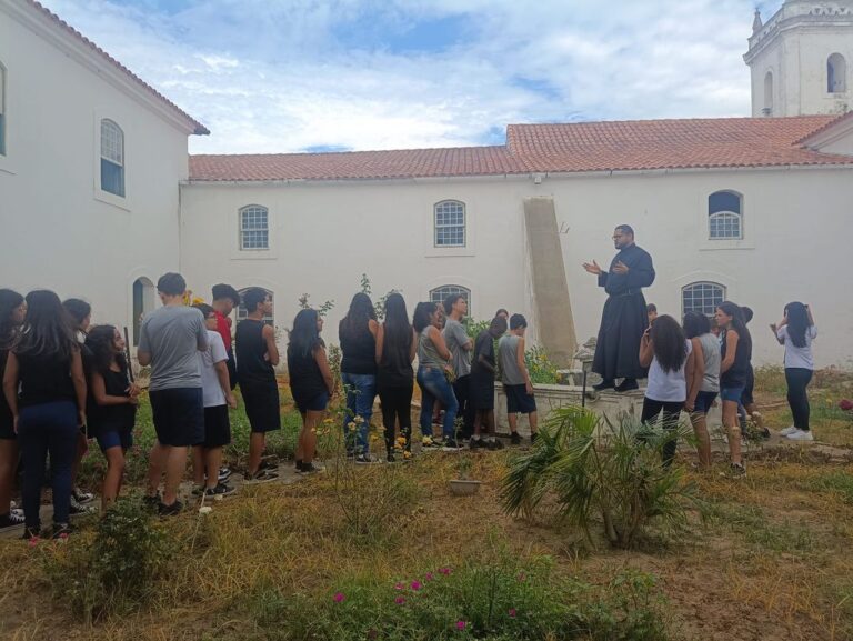 Mosteiro de São Bento reabre para visitação escolar