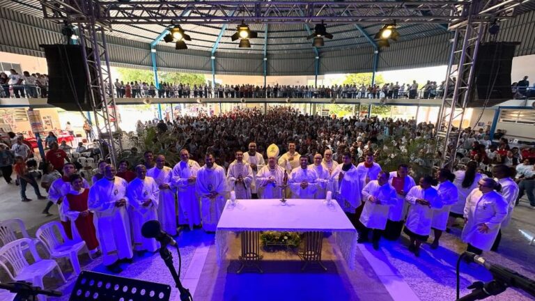 Encontro de Catequistas reúne mais de 1.300 pessoas na Diocese de Campos