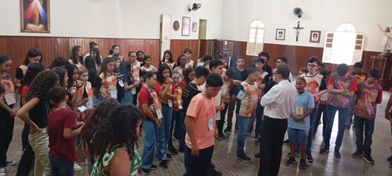 Bom Jesus do Itabapoana realizou o 5° Encontro de coroinhas