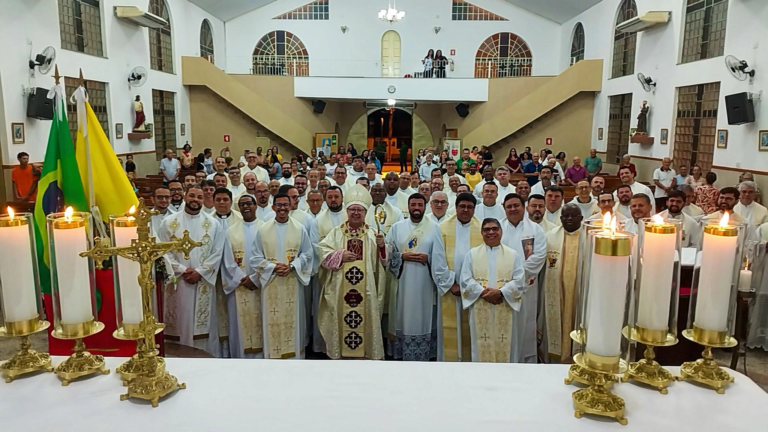 Diocese de Campos promove curso de atualização do clero em Raposo