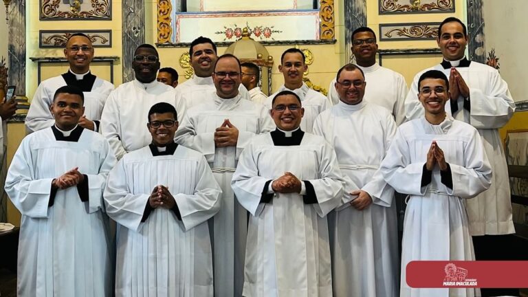 Seminaristas de Campos participam de encontro da etapa da configuração na Diocese de Nova Friburgo