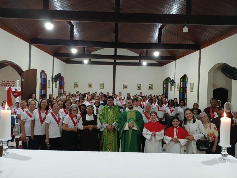 Paróquia de Barra de Itabapoana promove encontros de oração do Apostolado e FAC