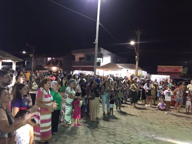 Projeto leva evangelização a praia de Guaxindiba