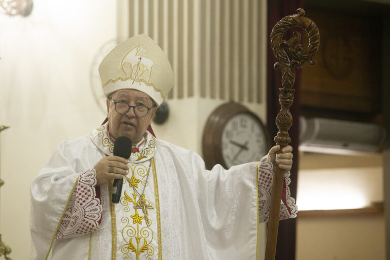 Dom Roberto Francisco celebrará 15 anos à frente da Diocese nesta quarta-feira
