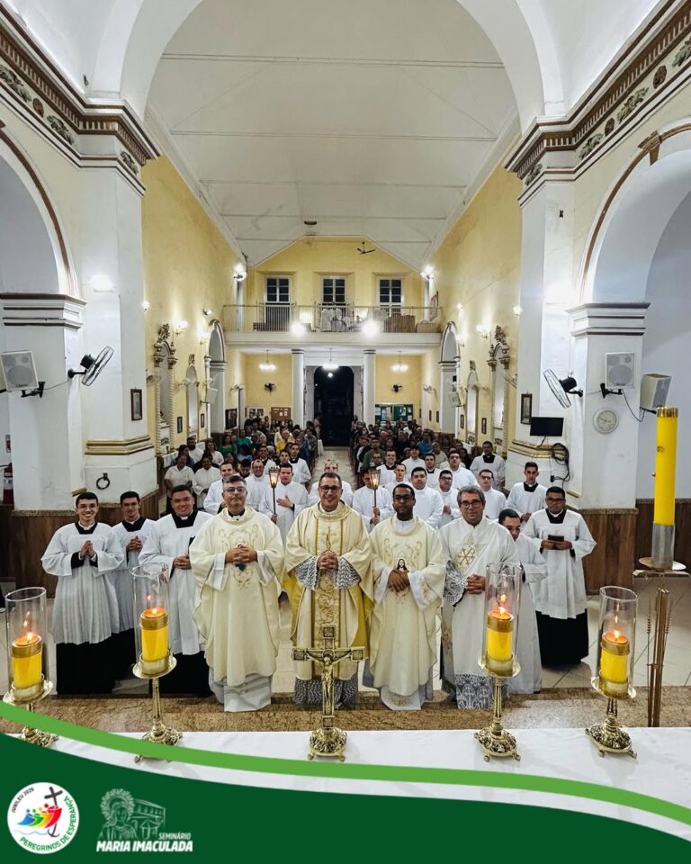 Paróquia São Gonçalo celebra Missa dos Benfeitores do Seminário Diocesano