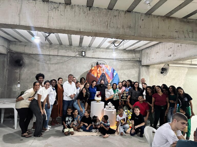 Paróquia Nossa Senhora Aparecida celebra 30 anos em dia marcante