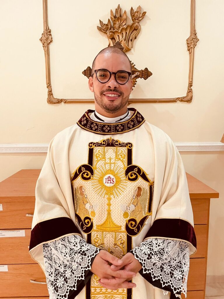 Pe. João Paulo Rodrigues