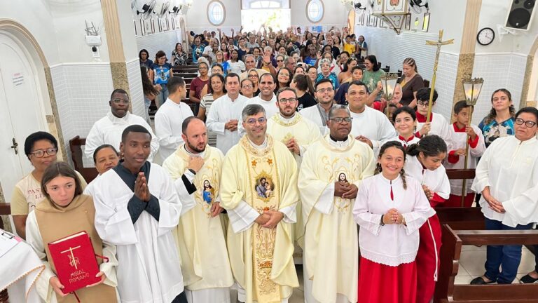 Jubileu: Paróquia São Gonçalo realizou de peregrinação ao Santuário de Santo Amaro