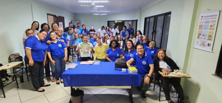 Pastoral Familiar promove encontro de formação com coordenadores paroquiais