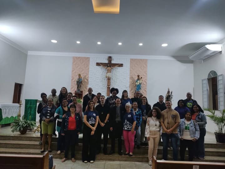 Curso preparatório para imposição de escapulário em São Fidélis