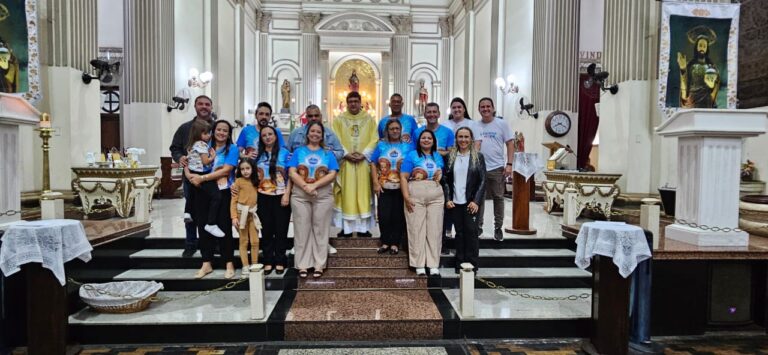 Pastoral Familiar da Catedral participam de encontro para as famílias