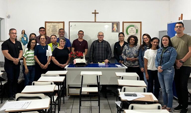 Paróquia Nossa Senhora de Lourdes realizou encontro com novos MEDS’s