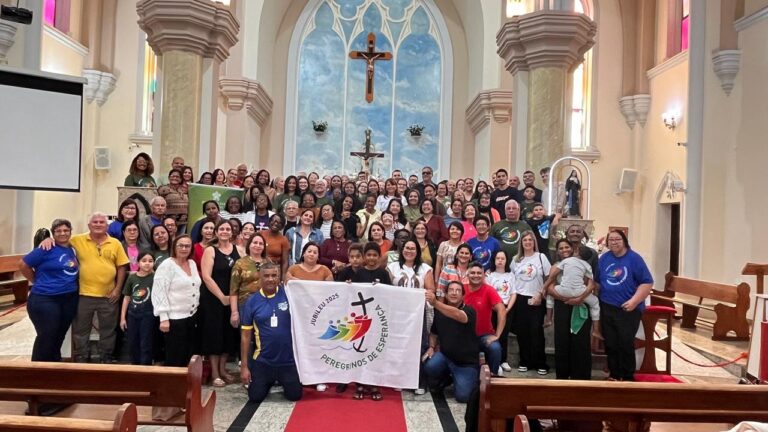 Fiéis da baixada campista participam de peregrinação na Paróquia Santuário de Nossa Senhora da Natividade