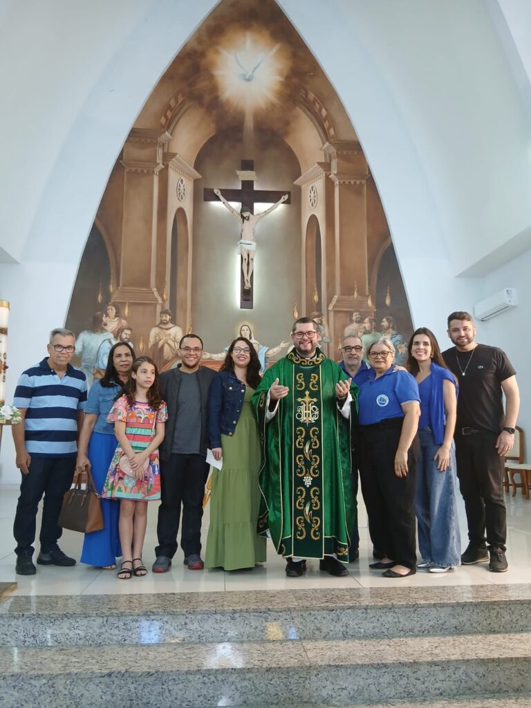 Casais concluem etapa da catequese pré-matrimonial na Paróquia Nossa Senhora do Rosário