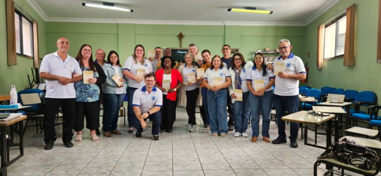 Pastoral Familiar reúne agentes em encontro na Paróquia Nossa Senhora de Fátima