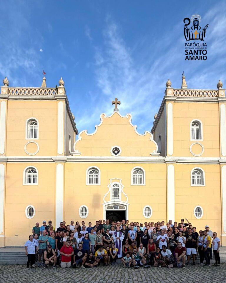 Penitência quaresmal: Fiéis fazem Caminho Penitencial saindo do Mosteiro de São Bento com destino ao Santuário de Santo Amaro